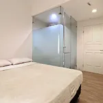 Rumah Kayu Manis Bintaro