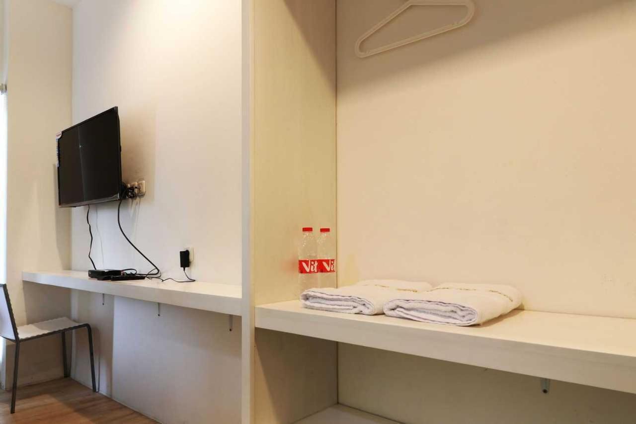 Rumah Kayu Manis Bintaro 3*